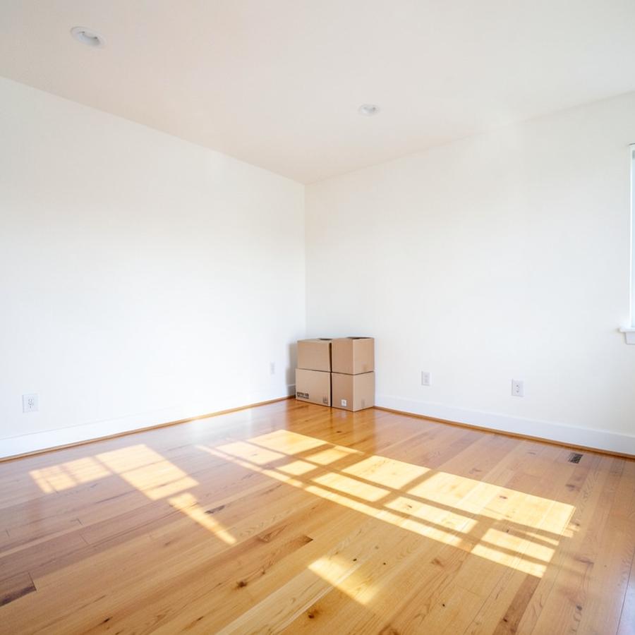 Empty living room cleaned for a move-out in the GTA